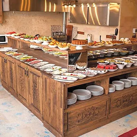Volare Stone فندق غوريمِيه