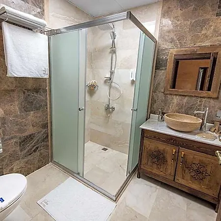 فندق Volare Stone 5*